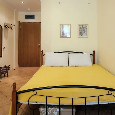 Студия Во Французском Стиле В Пригороде Созополя Apartament Sozopol